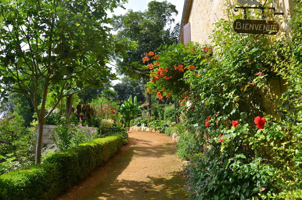 La Gueriniere Bed & Breakfast Cenac-et-Saint-Julien Exterior photo