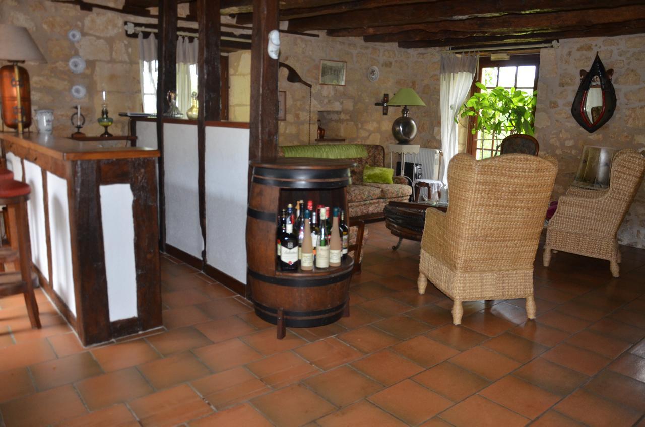 La Gueriniere Bed & Breakfast Cenac-et-Saint-Julien Exterior photo